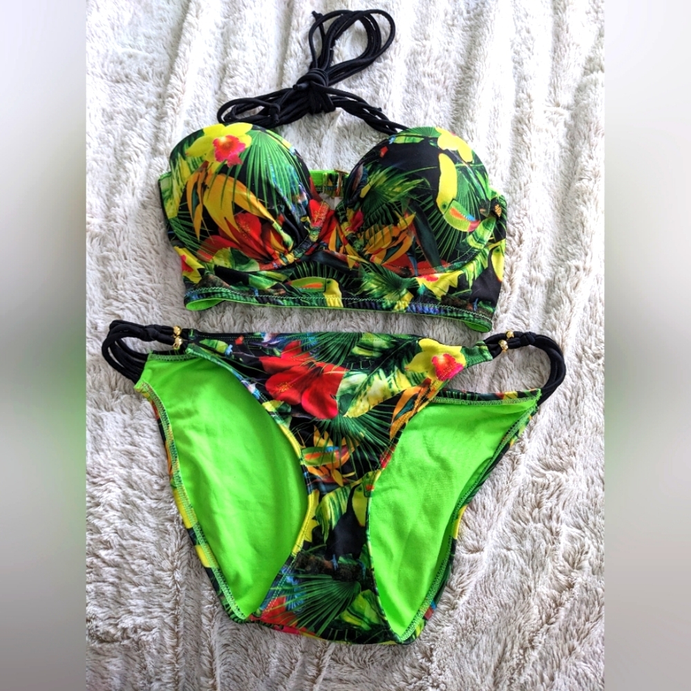 La Vie En Rose Tropical Floral Pelican Bikini Set - Size US S/L - NWOT